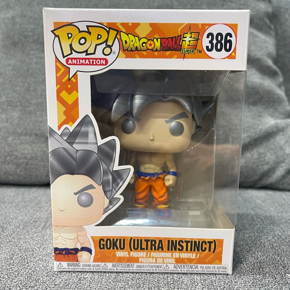 Funko Pop! DragonBall Super Goku (Ultra Instinct) #386